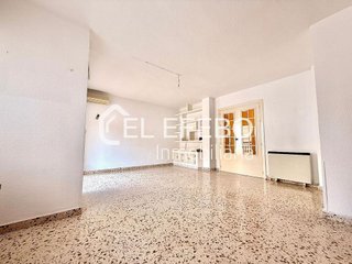 Piso en venta en Zona de la Vega en Antequera