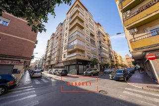Piso en venta en Plaza de Toros - Santa Rita en Almería