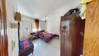 Piso en venta en Los Ángeles - Cruz de Caravaca en Almería