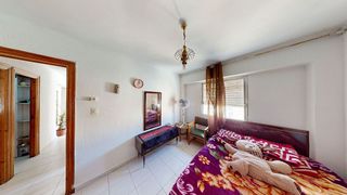 Piso en venta en Los Ángeles - Cruz de Caravaca en Almería