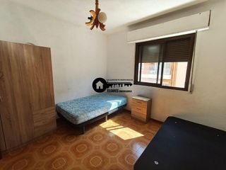 Piso en venta en Franciscanos en Albacete