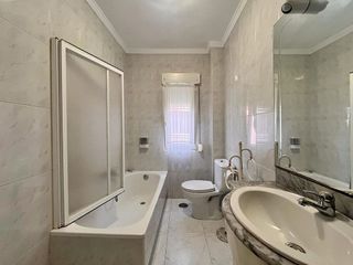 Piso en venta en Cuatro Caminos en Santander