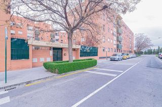 Piso en venta en Polígono Cartuja – La Paz en Granada