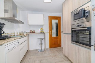 Piso en venta en Polígono Cartuja – La Paz en Granada
