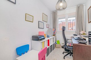 Piso en venta en Polígono Cartuja – La Paz en Granada