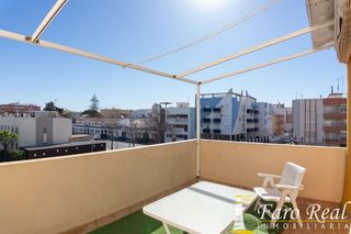 Piso en venta en V Centenario-Piletas-Capuchinos en Sanlúcar de Barrameda