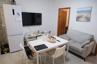 Piso en venta en La Plata en Sevilla