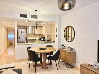Piso en venta en Campoamor en Alicante