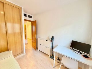 Piso en venta en Campoamor en Alicante