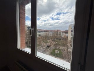 Piso en venta en Universidad - Los Lirios en Logroño