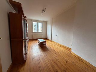Piso en venta en Universidad - Los Lirios en Logroño