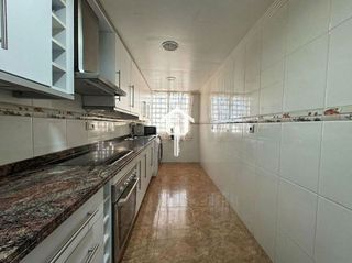 Piso en venta en Babel en Alicante