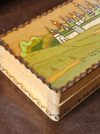 Scatola russa decorata Vintage