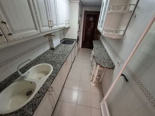 Piso en venta en Renfe - Bulevar 1º y 2º Fase en Jaén