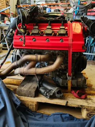 Motor BMW M60 B40 V8 con compresor Jaguar