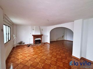 Casa pareada en venta en Archidona