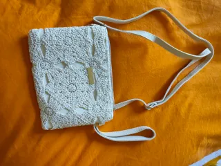 Pochette Borsa Ricamata