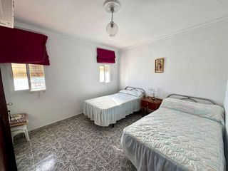 Casa adosada en venta en Olvera