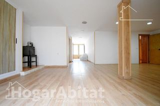 Chalet en venta en Plaça Eliptica-Republica Argentina-Germanies en Gandia