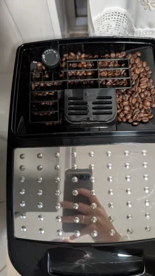 Máquina Café De'Longhi Magnifica S Negra