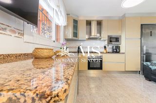 Casa adosada en venta en Can Fatjó en Rubí