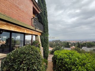 Chalet en venta en Matadepera