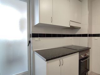 Piso en venta en Hospital - Parque sur en Albacete