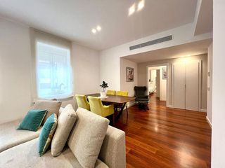 Piso en venta en Ensanche - Diputación en Alicante