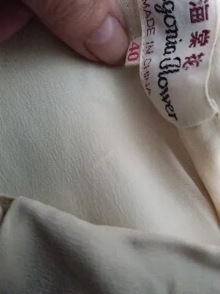 Camicia in pura seta ricamata