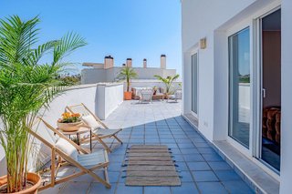 Ático en venta en Nueva Andalucía centro en Marbella