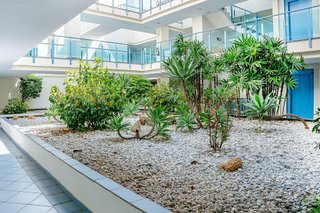 Ático en venta en Nueva Andalucía centro en Marbella