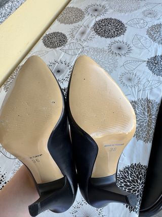 Tacchi neri eleganti