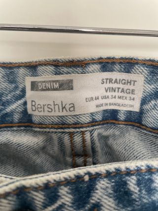Vaqueros Bershka Talla M Lavado Ácido