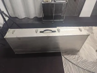 Roland E-86 Intelligent Synthesizer