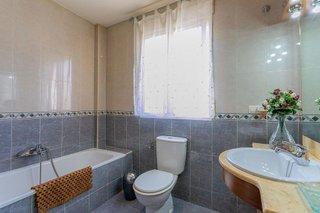 Casa adosada en venta en Cerrillo de Maracena - Periodistas en Granada