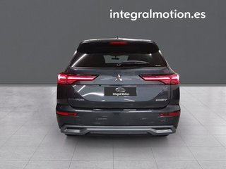 Mitsubishi Outlander PHEV Kaiteki 4WD