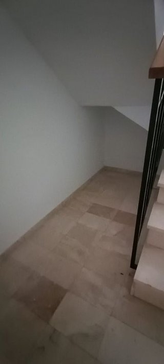 Casa adosada en venta en Loja