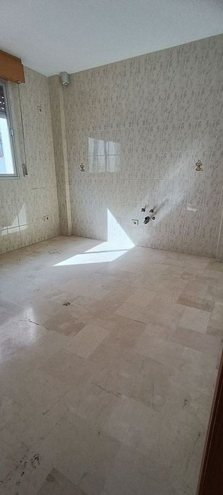 Casa adosada en venta en Loja