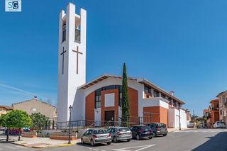 Casa adosada en venta en Peligros