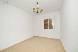 Casa adosada en venta en Miraflores de la Sierra