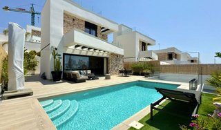Chalet en venta en Cala de Finestrat en Finestrat