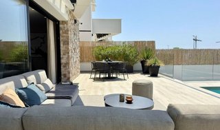 Chalet en venta en Cala de Finestrat en Finestrat