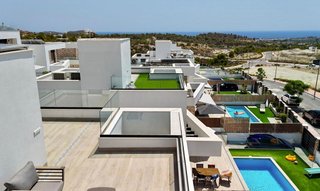 Chalet en venta en Cala de Finestrat en Finestrat