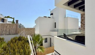 Chalet en venta en Cala de Finestrat en Finestrat