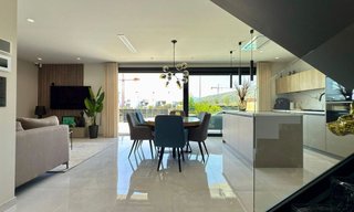 Chalet en venta en Cala de Finestrat en Finestrat