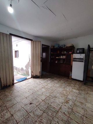 Casa adosada en venta en Brenes