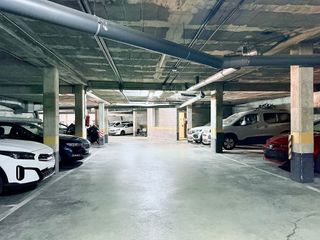 Garaje en venta en Les Grases - La Salut en Sant Feliu de Llobregat