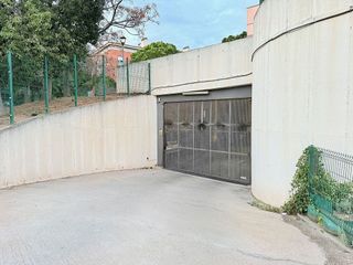 Garaje en venta en Les Grases - La Salut en Sant Feliu de Llobregat
