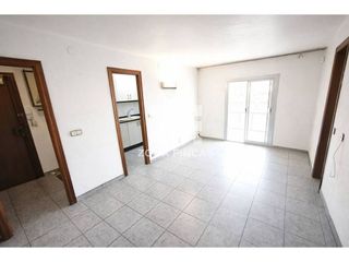 Piso en venta en Singuerlín - Can Franquesa - Les Oliveres en Santa Coloma de Gramanet