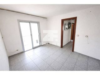 Piso en venta en Singuerlín - Can Franquesa - Les Oliveres en Santa Coloma de Gramanet